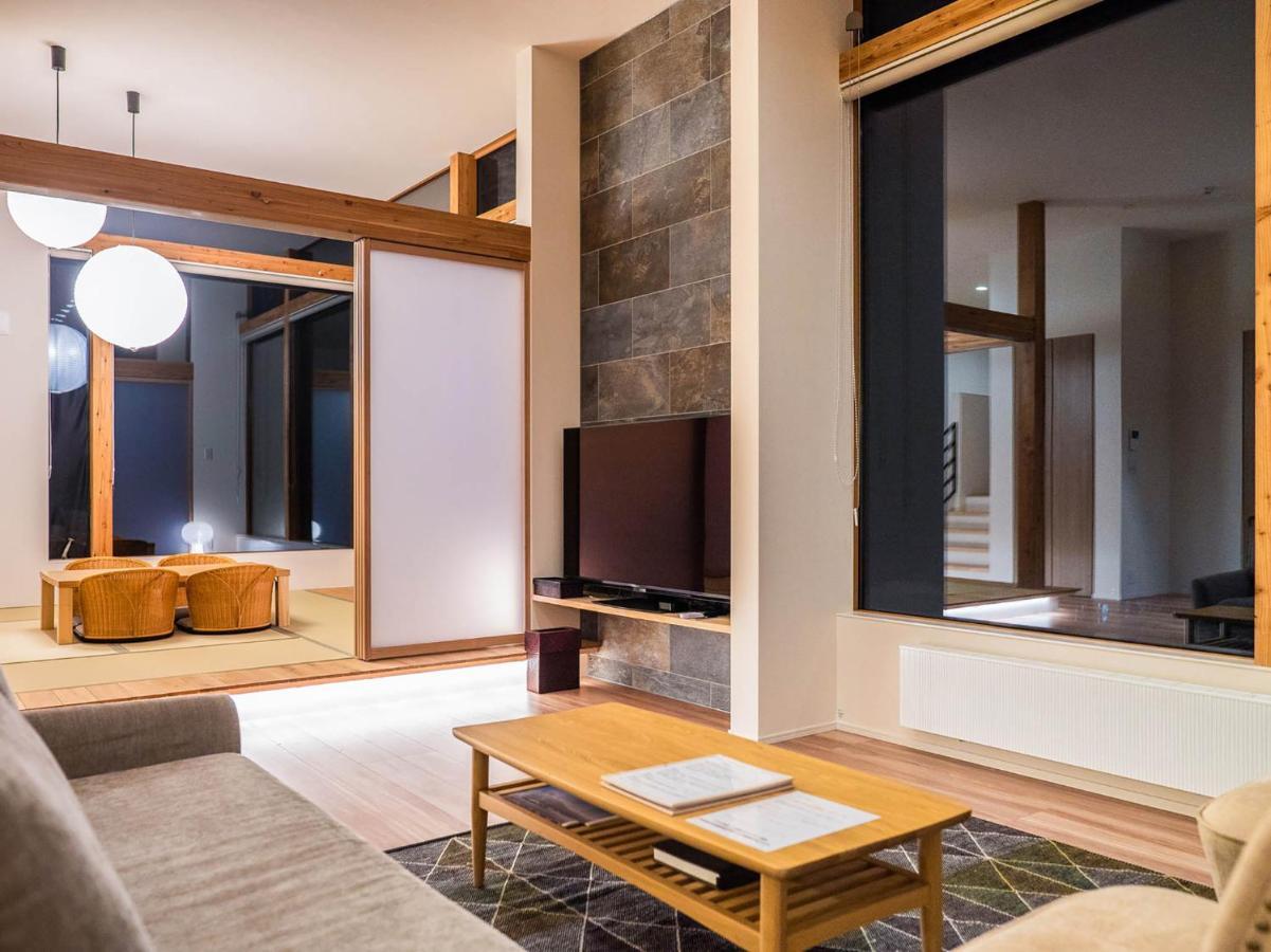 קוטצ'אן Aoyama Lodge מראה חיצוני תמונה